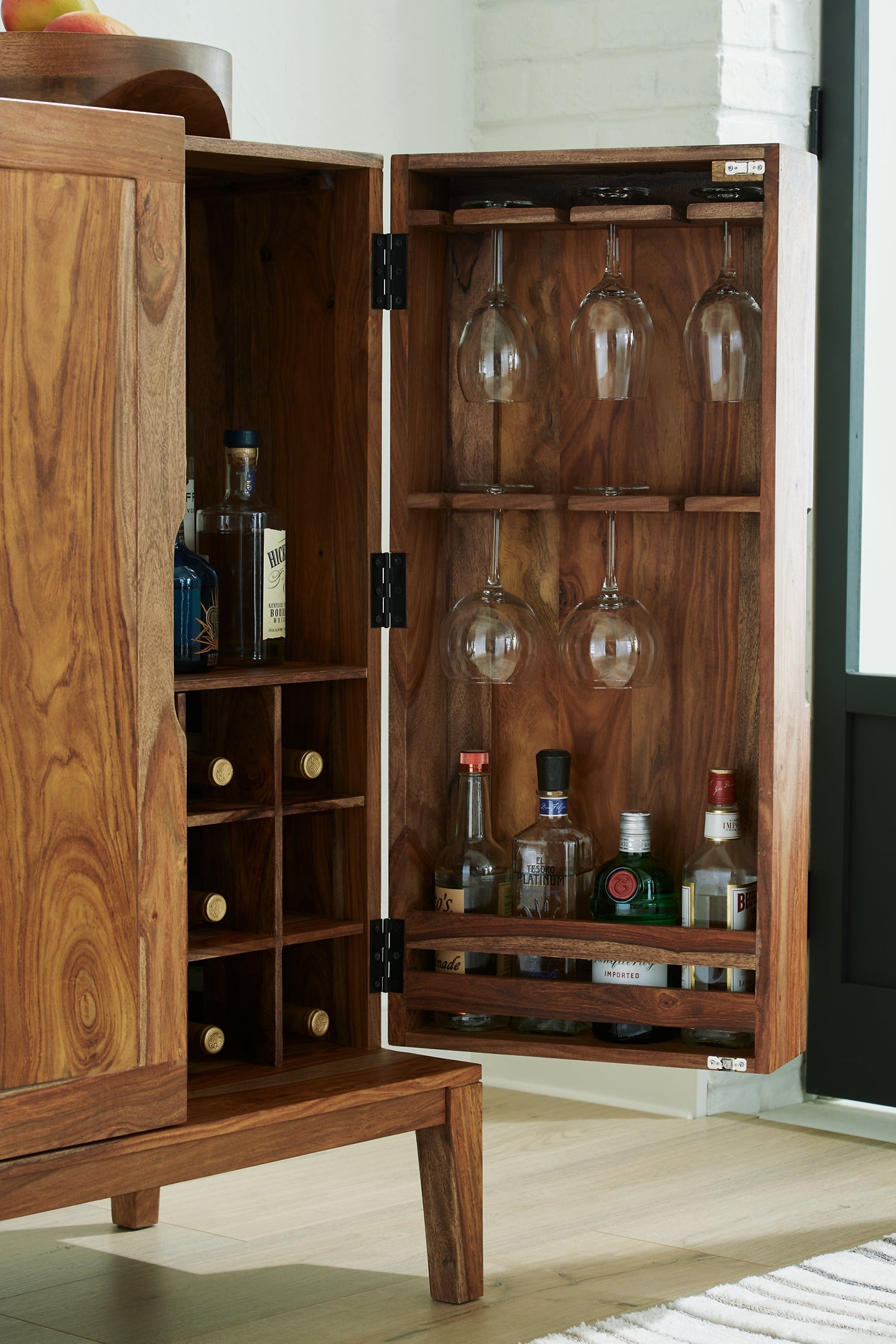 Dressonni Bar Cabinet Signature Design by Ashley®