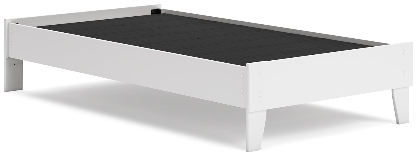 Socalle  Platform Bed Signature Design by Ashley®