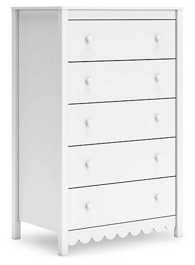 Hallityn Five Drawer Chest Signature Design by Ashley®