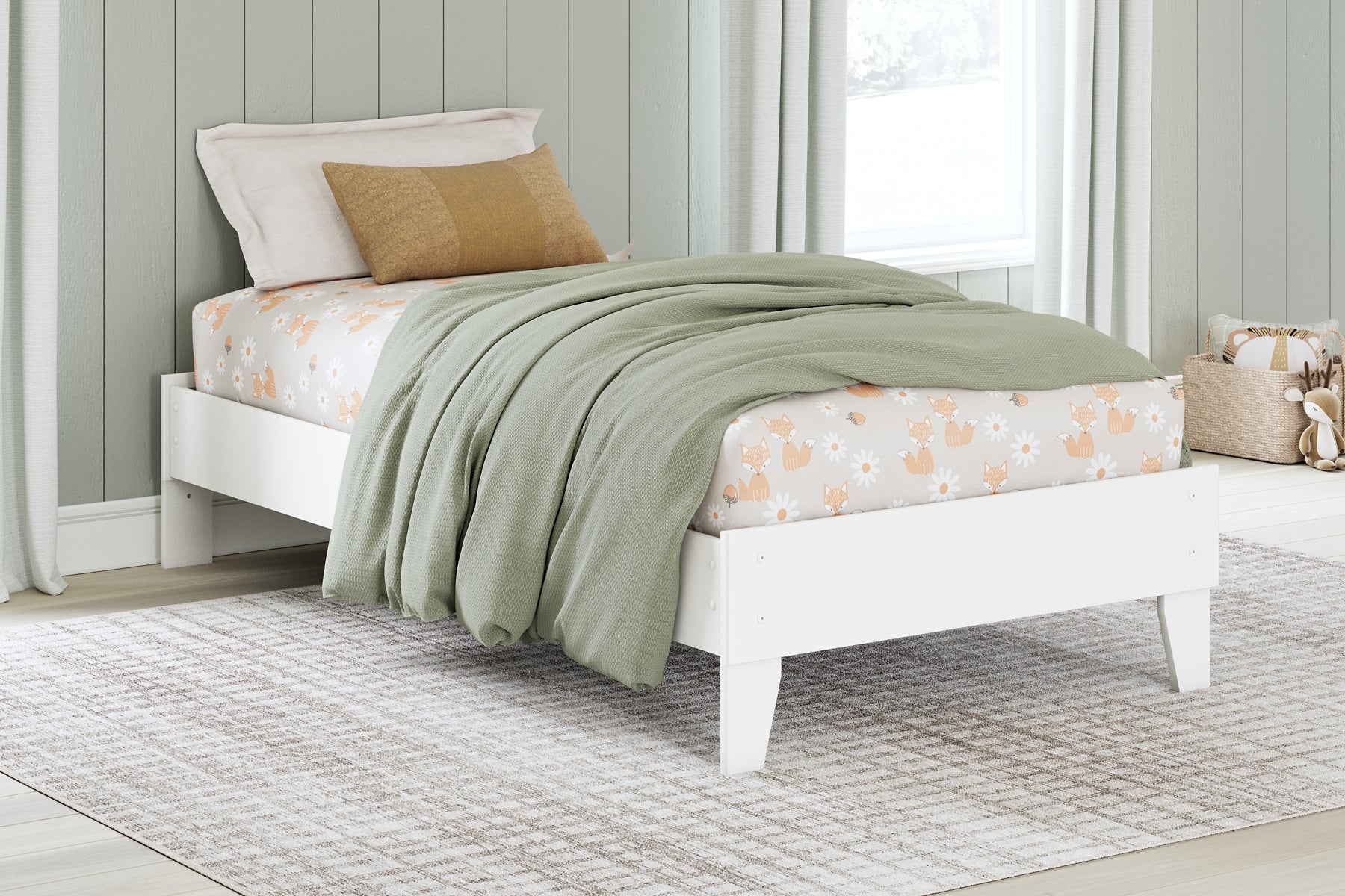 Hallityn  Platform Bed Signature Design by Ashley®