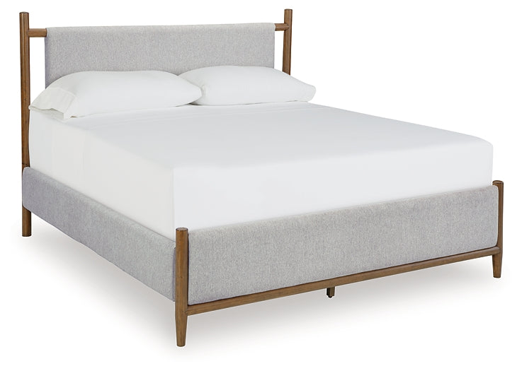 Lyncott  Upholstered Panel Bed Signature Design by Ashley®