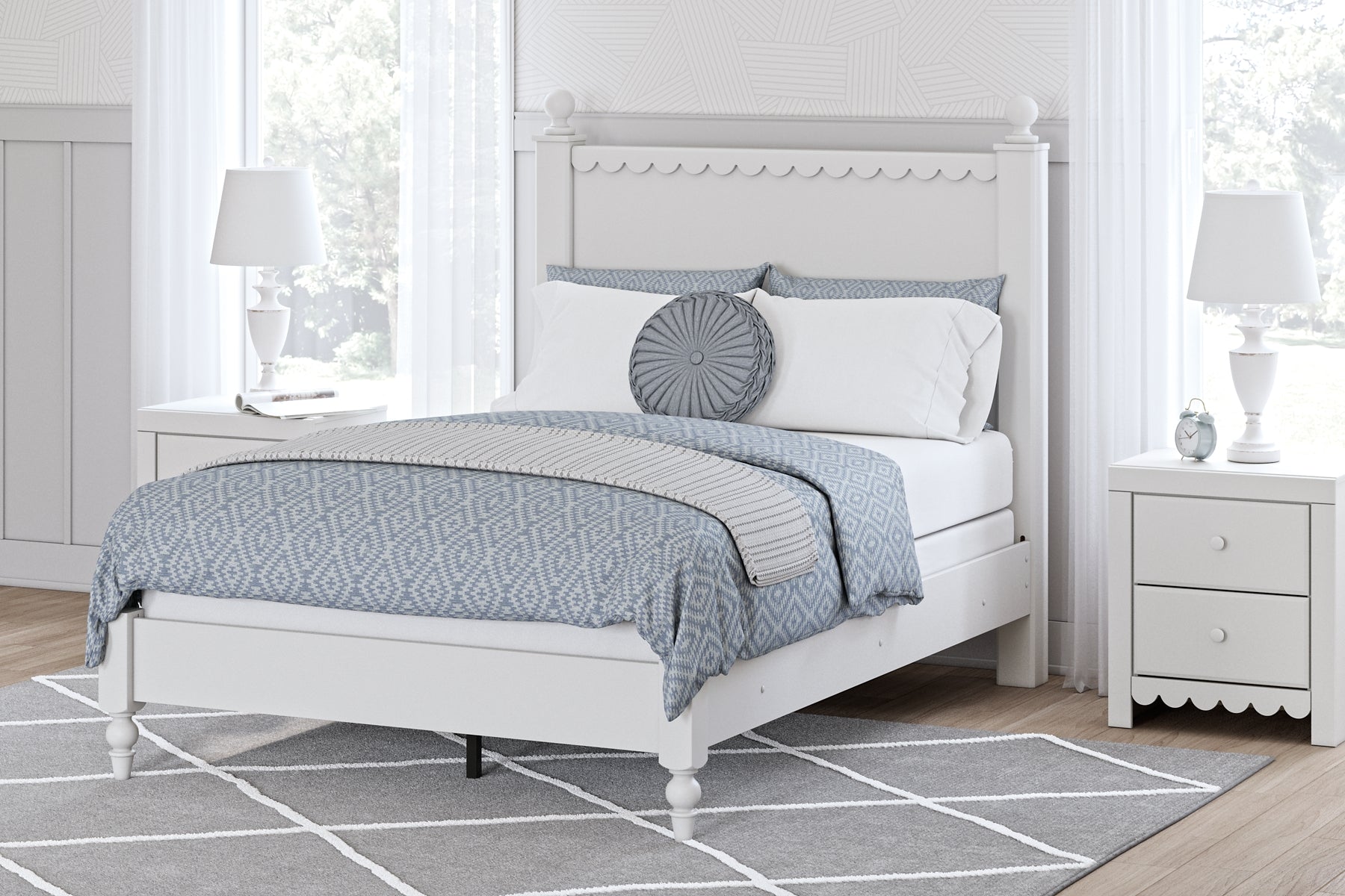 Mollviney  Panel Bed Signature Design by Ashley®