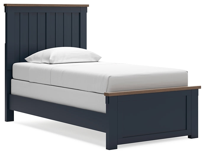 Landocken  Panel Bed Signature Design by Ashley®