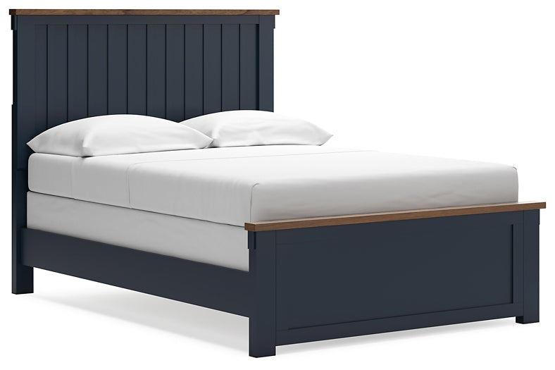 Landocken  Panel Bed Signature Design by Ashley®