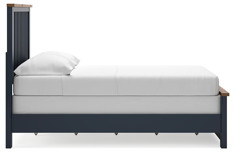 Landocken Full Panel Bed with Dresser Signature Design by Ashley®