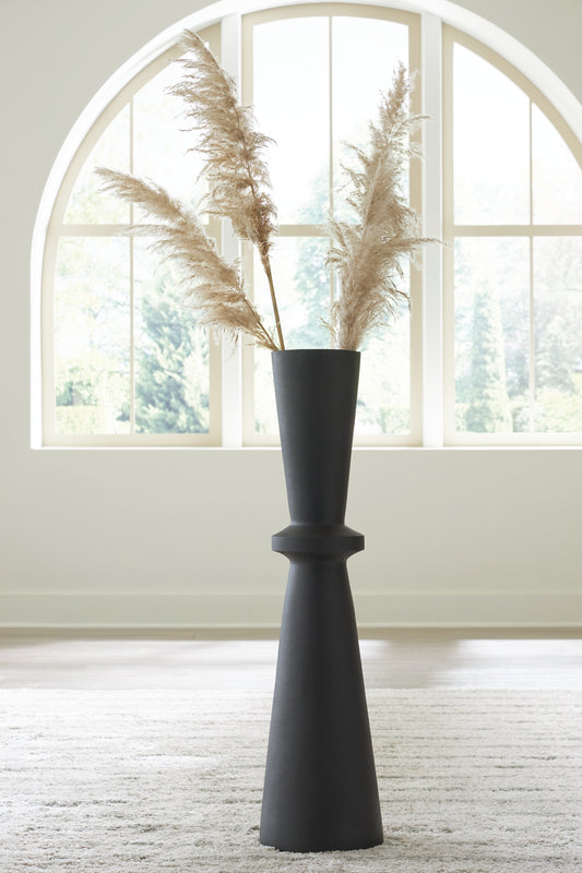 Collisten Vase Signature Design by Ashley®