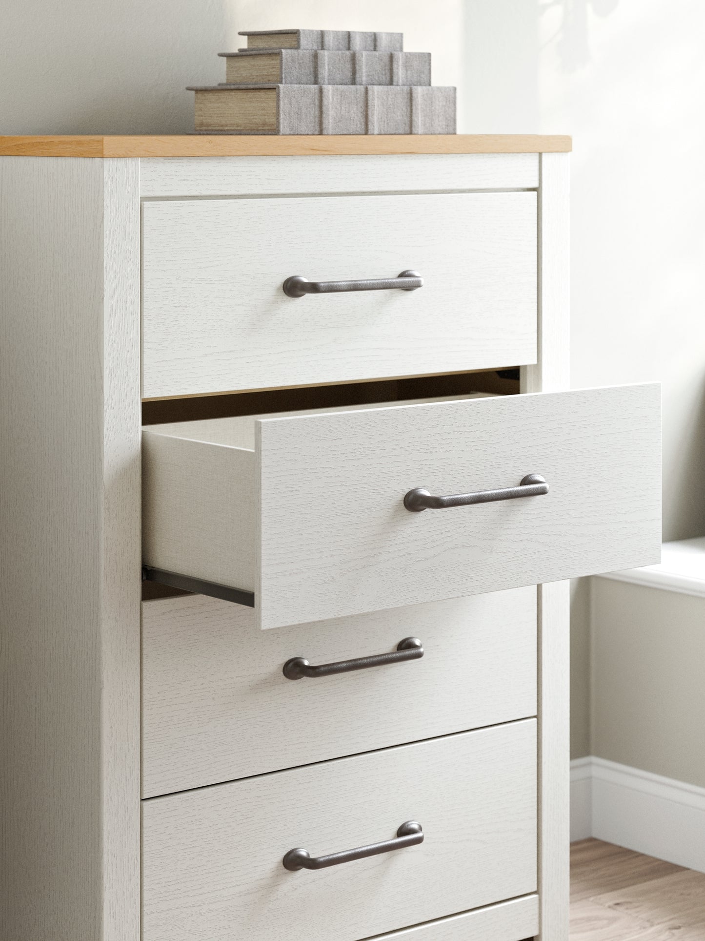 Linnocreek Four Drawer Chest Benchcraft®