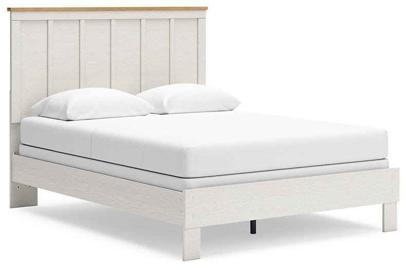 Linnocreek  Panel Bed Benchcraft®