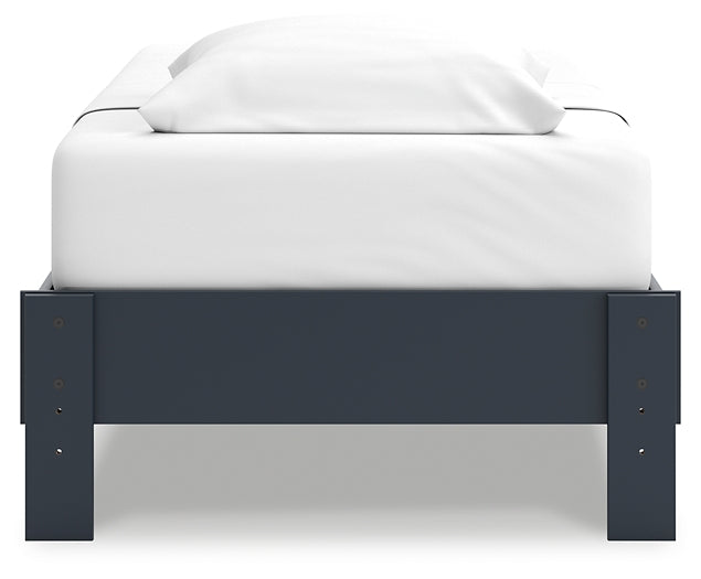 Simmenfort  Platform Bed Signature Design by Ashley®