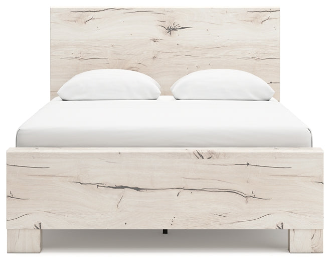 Lawroy  Panel Bed Benchcraft®