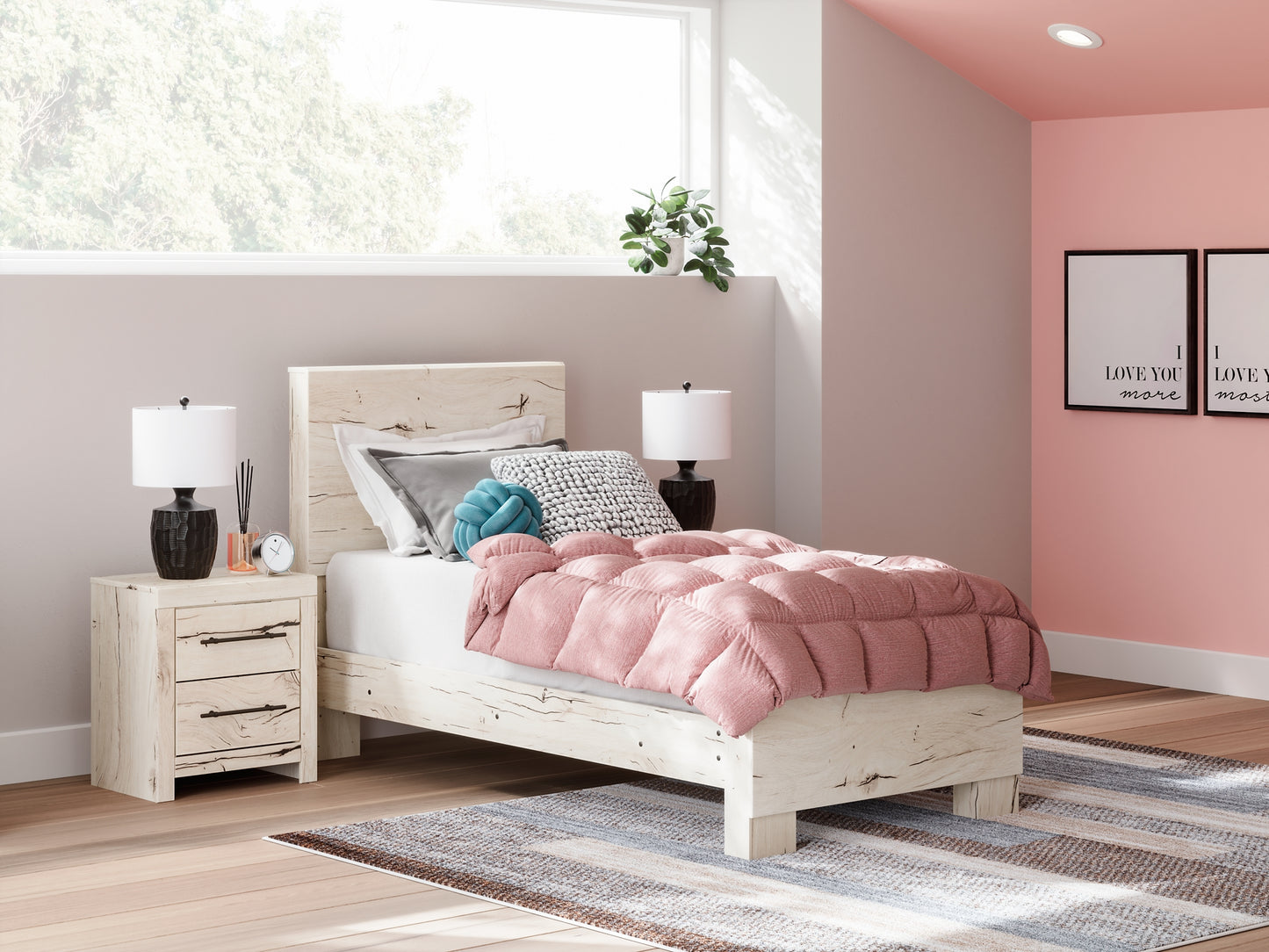 Lawroy  Panel Bed Benchcraft®