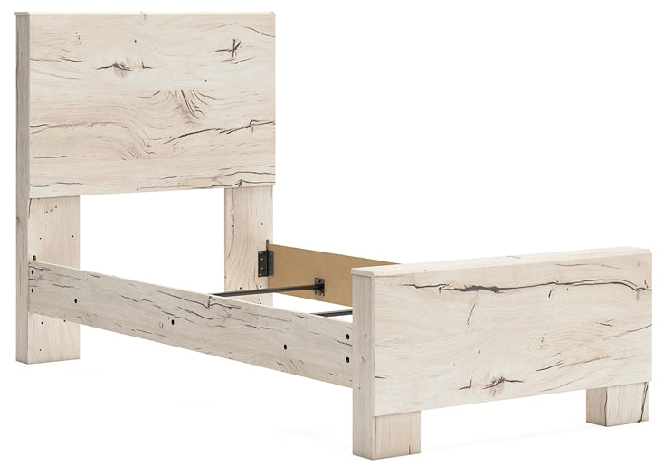 Lawroy  Panel Bed Benchcraft®