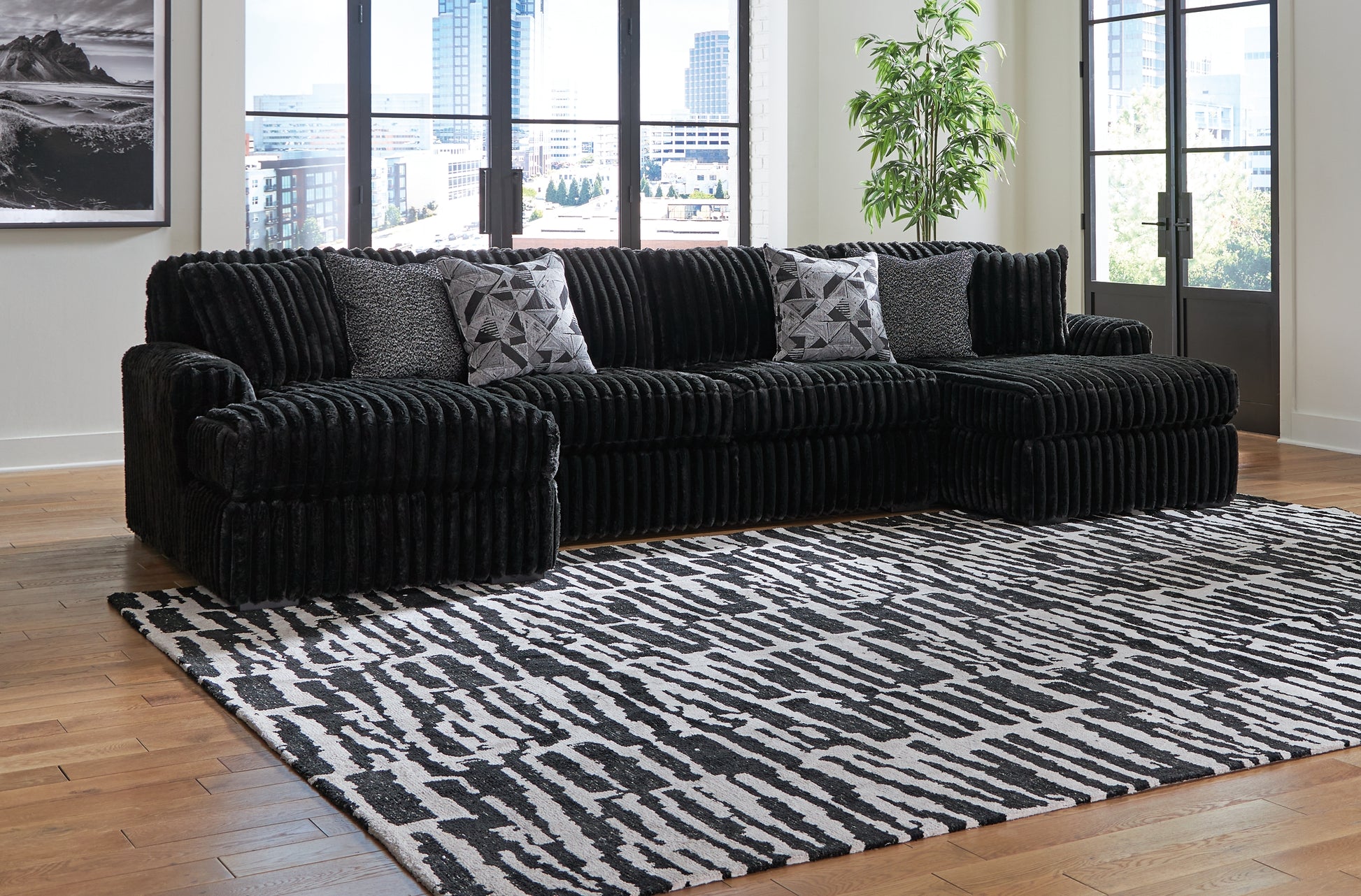 Midnight-Madness 3-Piece Sectional with Chaise Signature Design by Ashley®