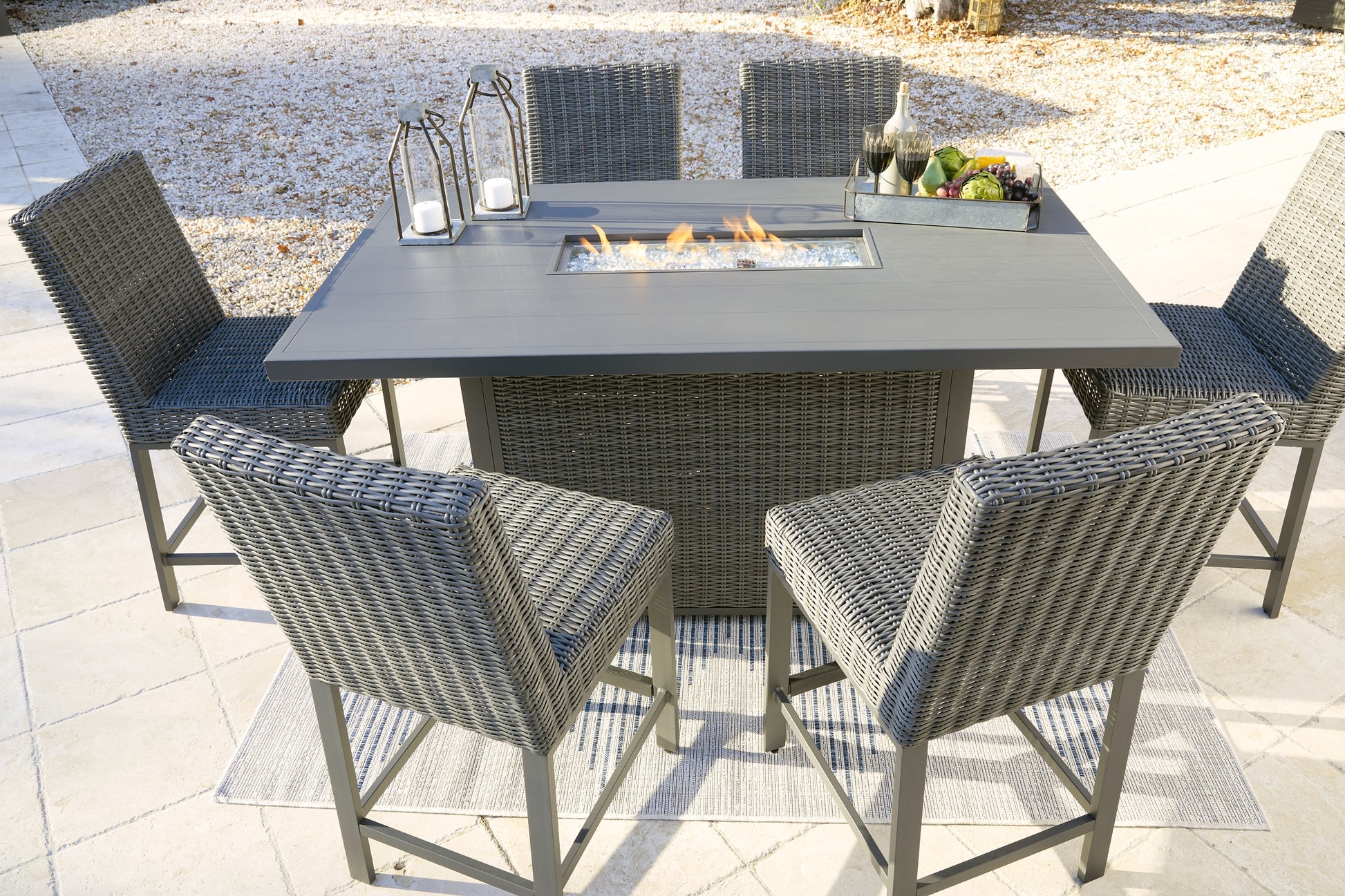 Palazzo Outdoor Bar Table and 6 Barstools Signature Design by Ashley®