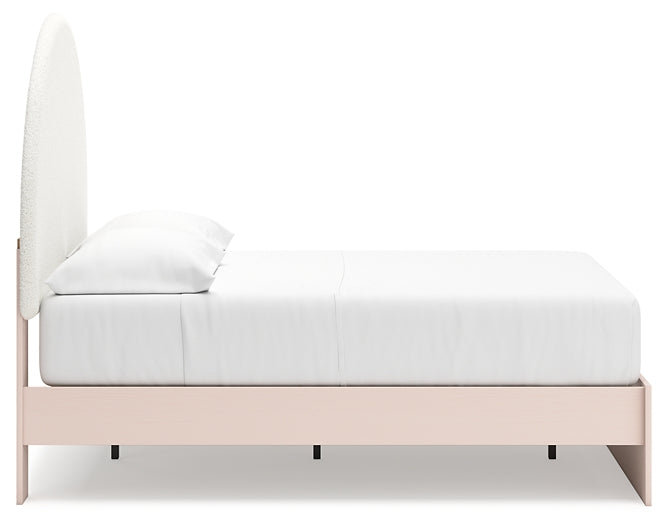 Wistenpine Full Upholstered Panel Bed with Dresser Signature Design by Ashley®