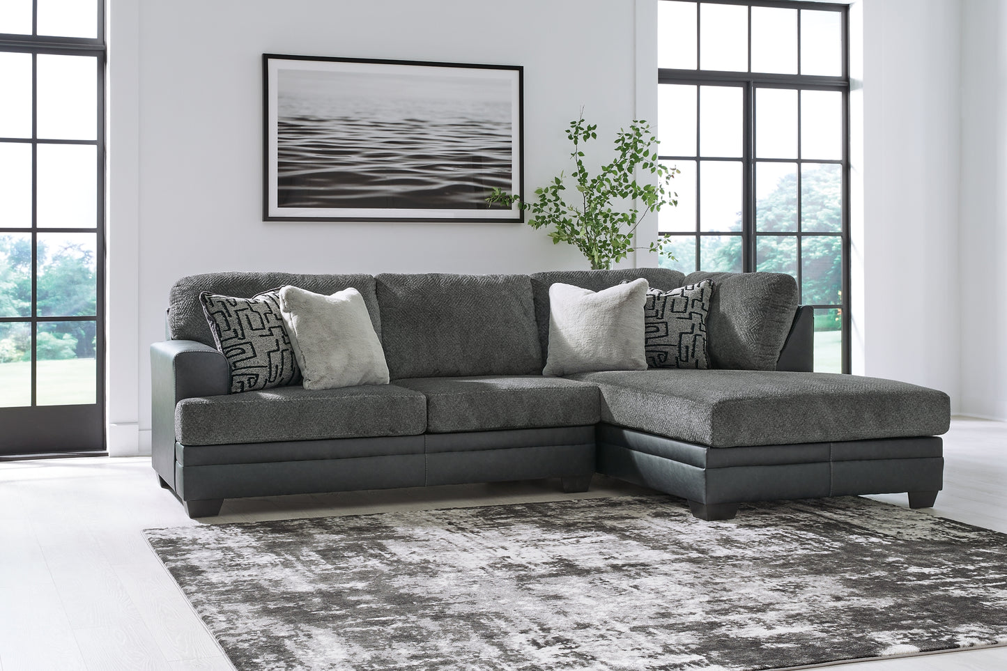 Brixley Pier 2-Piece Sectional with Chaise Benchcraft®