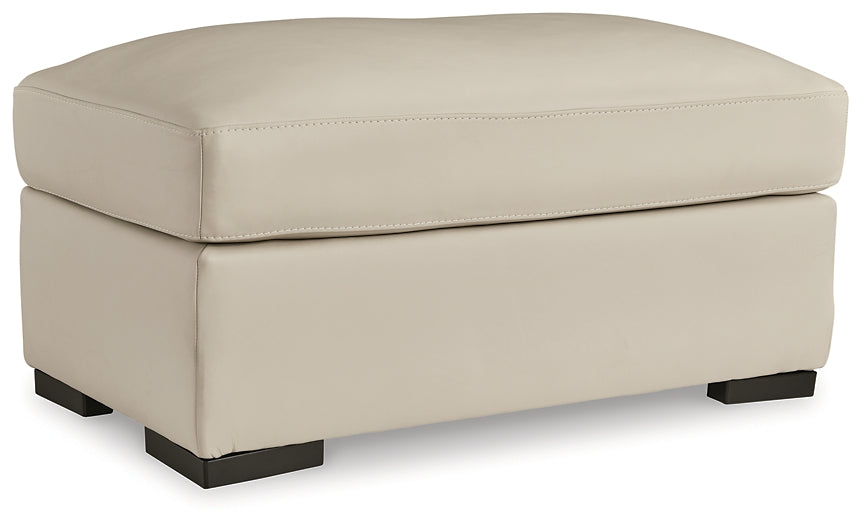 Treasure Trove Ottoman Signature Design by Ashley®