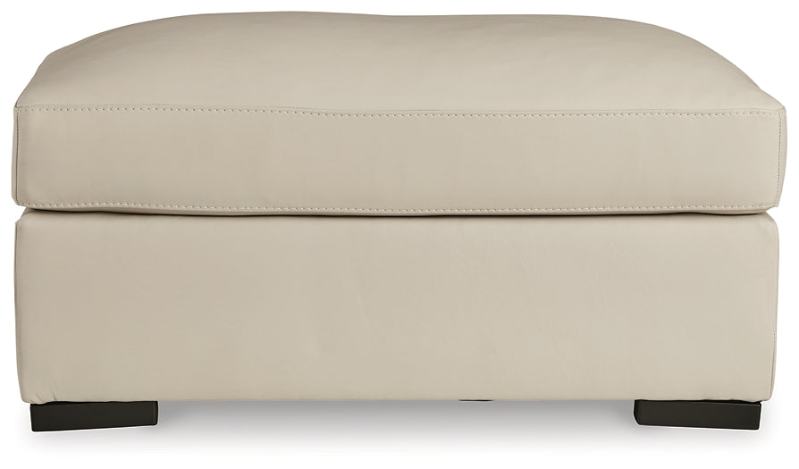 Treasure Trove Ottoman Signature Design by Ashley®