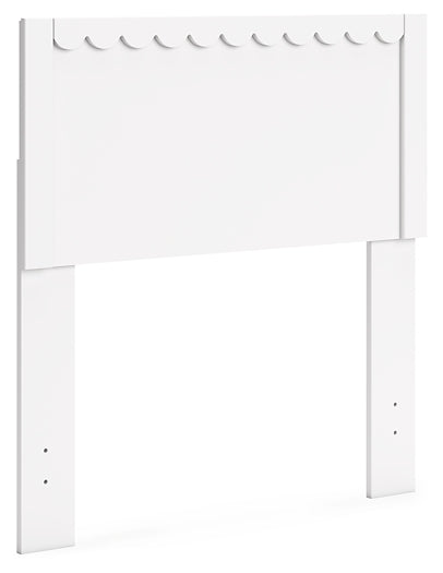 Hallityn Twin Panel Headboard with Dresser and Nightstand Signature Design by Ashley®