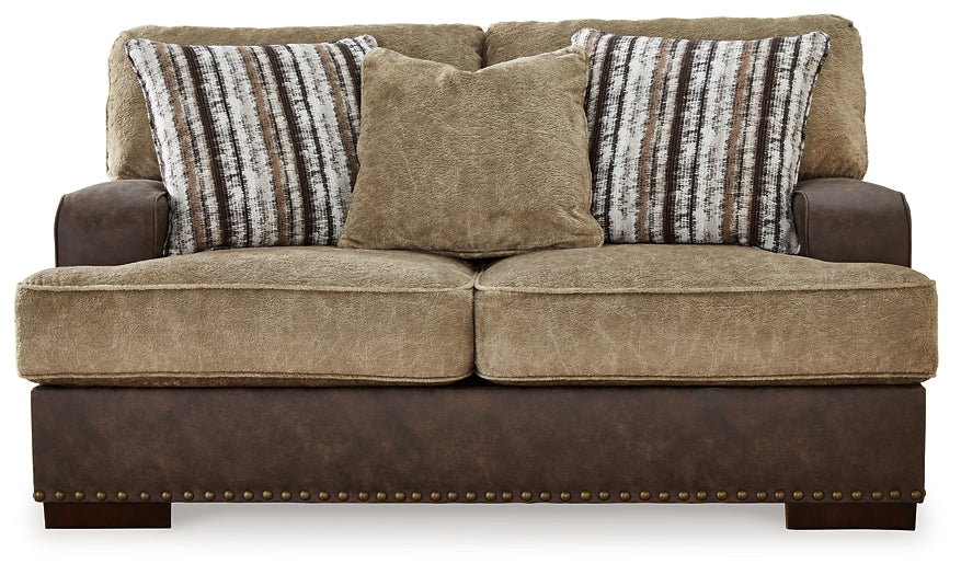 Alesbury Sofa and Loveseat Signature Design by Ashley®