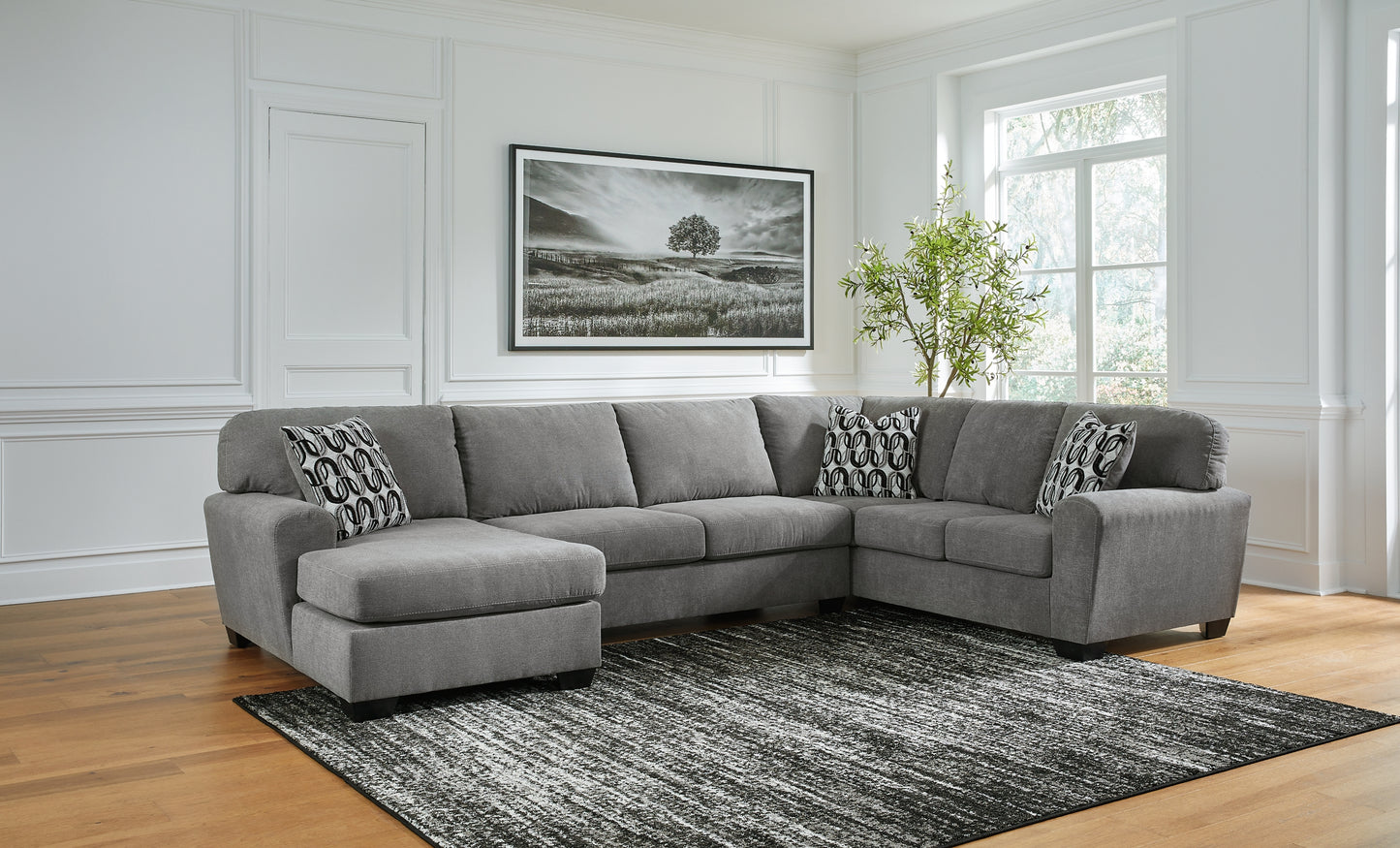 Birkdale Court 3-Piece Sectional with Chaise Benchcraft®