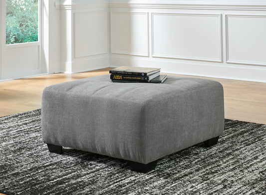 Birkdale Court Oversized Accent Ottoman Benchcraft®