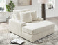 Lindyn Chaise Signature Design by Ashley®