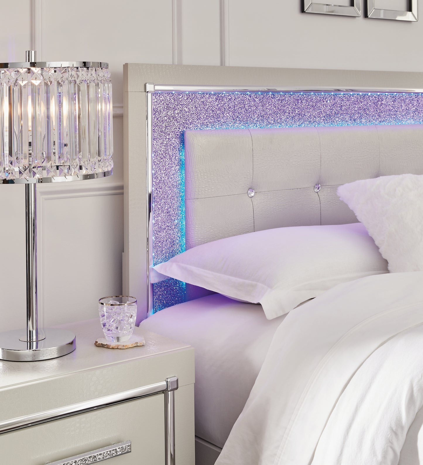 Zyniden King Upholstered Panel Headboard with Dresser Signature Design by Ashley®