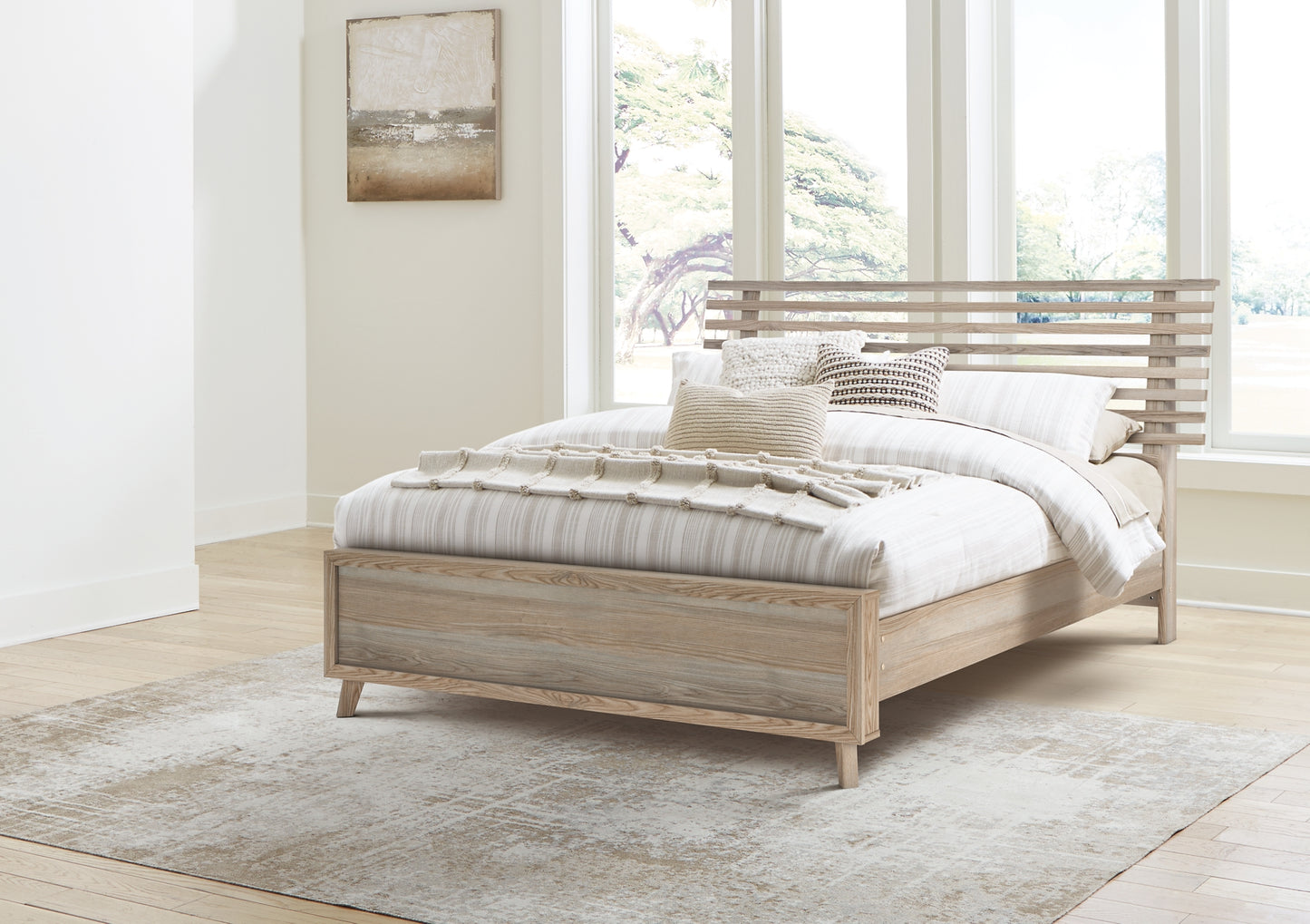 Hasbrick Queen Slat Panel Bed Signature Design by Ashley®