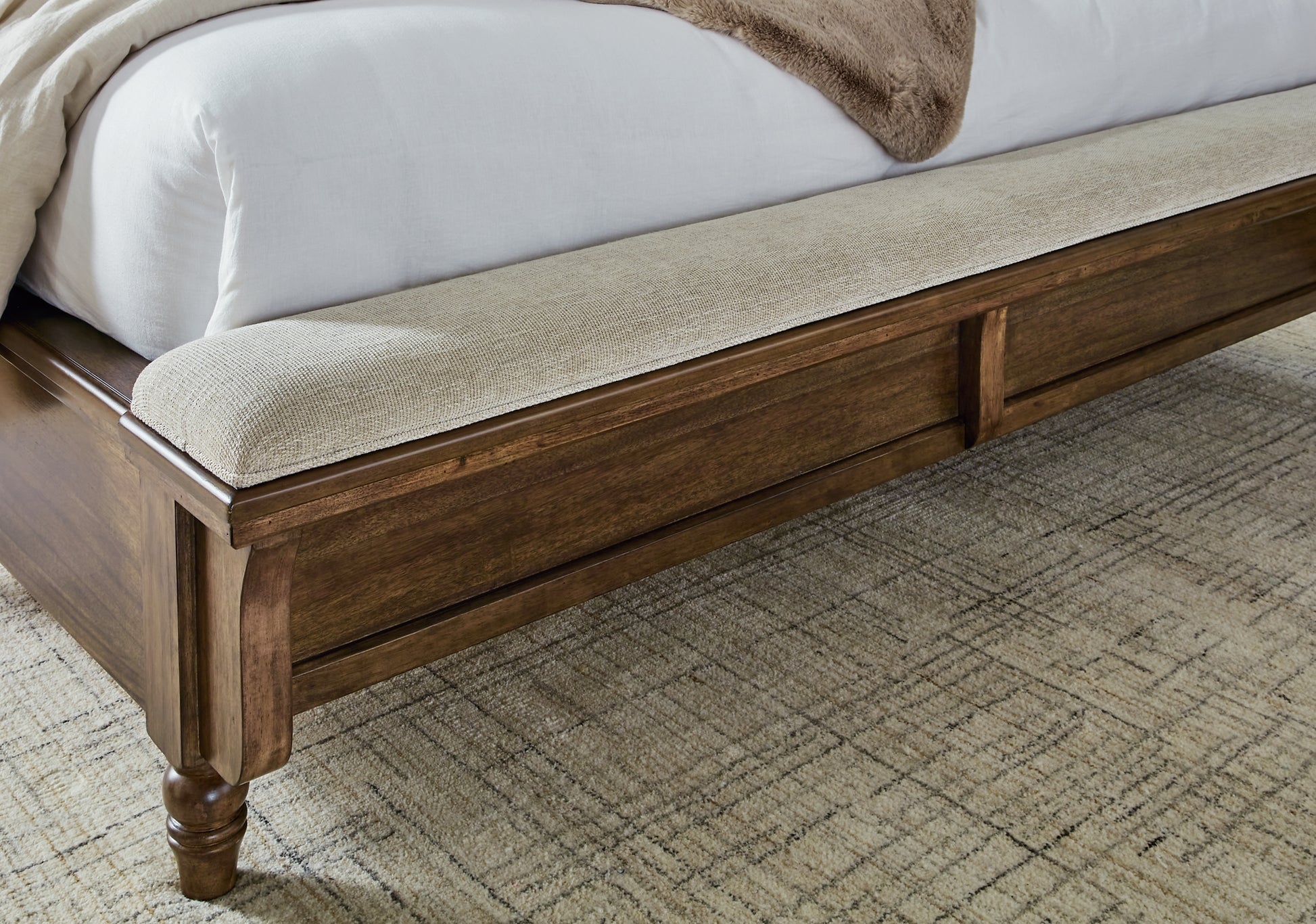 Sturlayne  Upholstered Panel Bed Benchcraft®