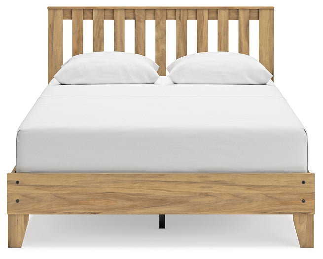 Bermacy Queen Platform Panel Bed with Dresser and 2 Nightstands Signature Design by Ashley®