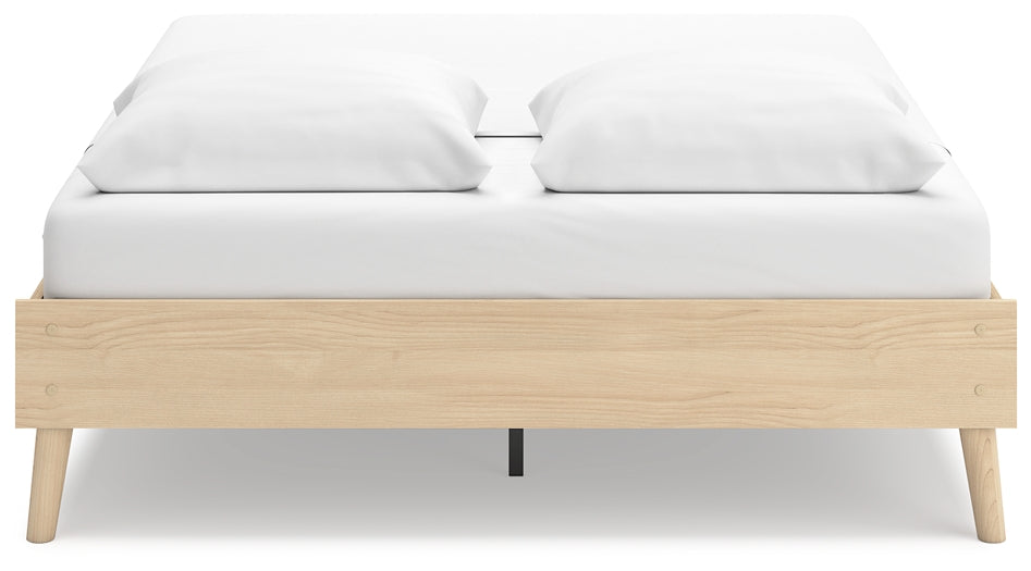 Cabinella Queen Platform Bed with Dresser and Nightstand Signature Design by Ashley®