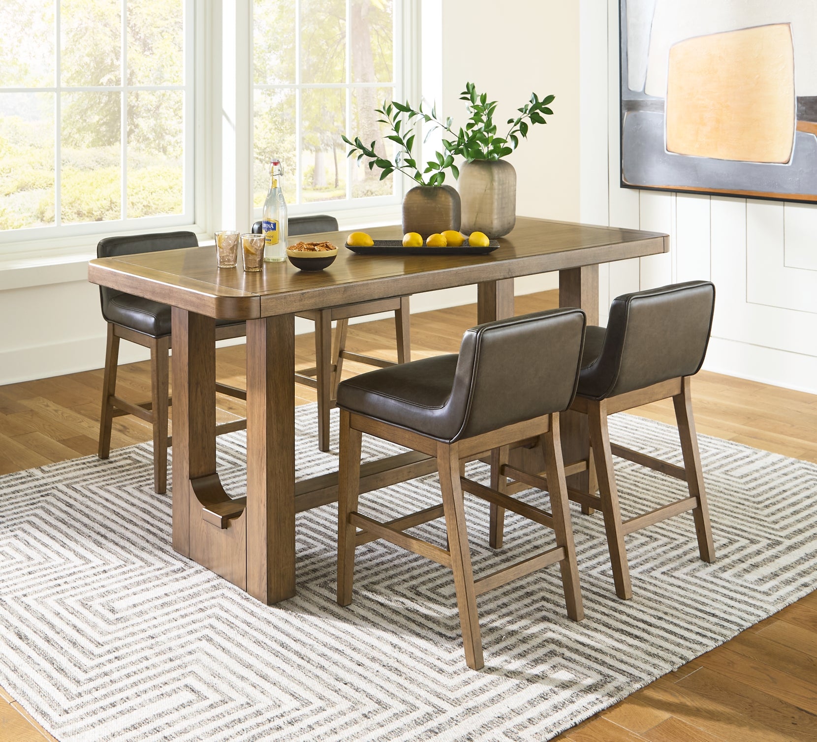 Cabalynn Counter Height Dining Table and 4 Barstools Signature Design by Ashley®