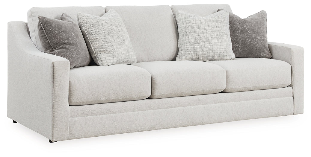 Maitelynn Sofa Signature Design by Ashley®