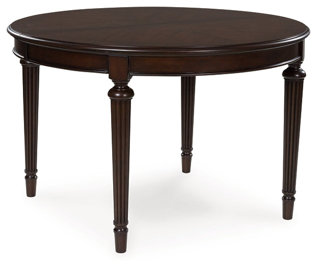 Lavinton Oval Dining Room EXT Table Signature Design by Ashley®