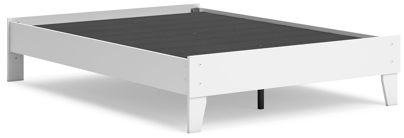 Hallityn Full Platform Bed with Dresser and 2 Nightstands Signature Design by Ashley®