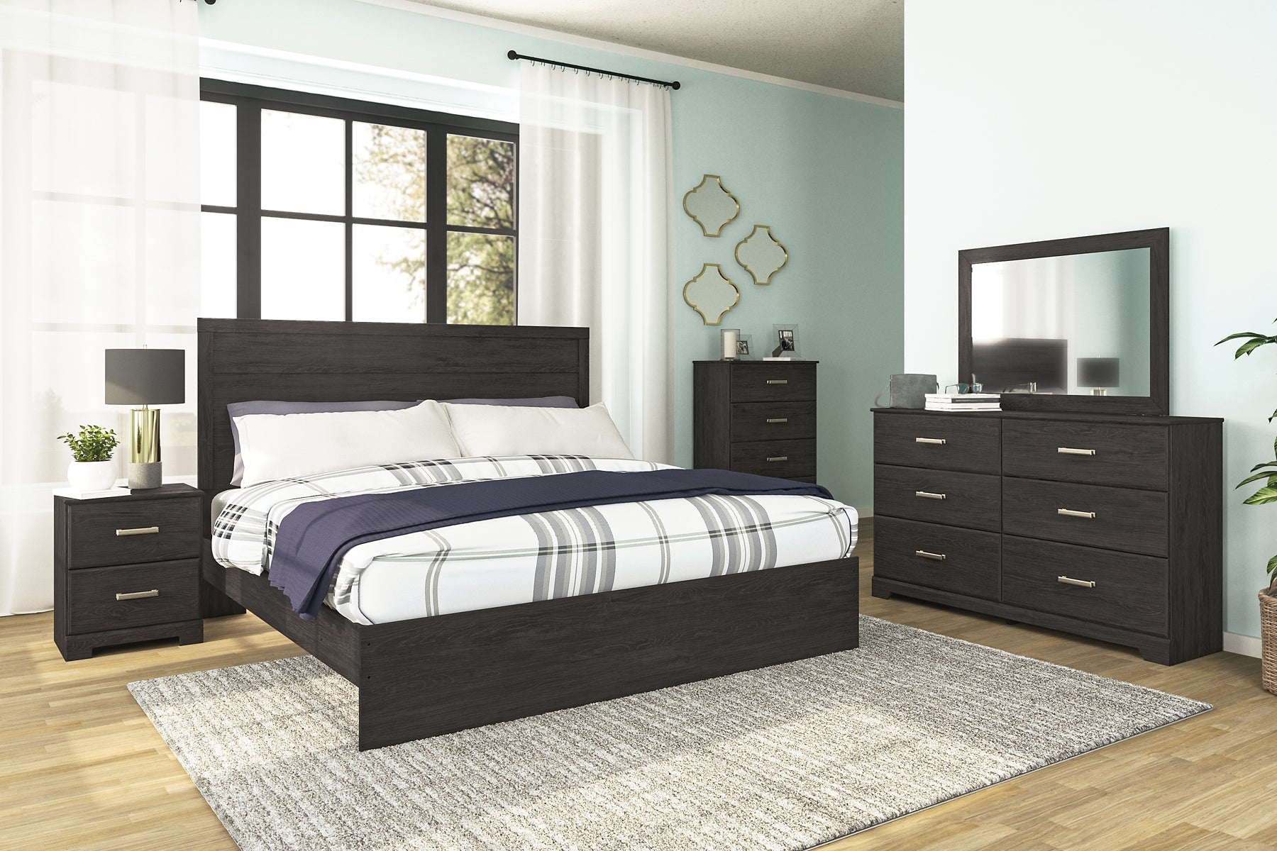 Belachime King Panel Bed with Mirrored Dresser, Chest and 2 Nightstands Signature Design by Ashley®