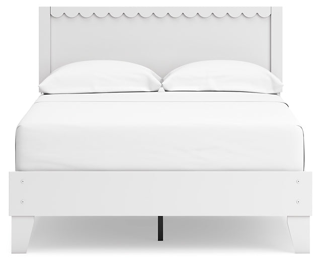 Hallityn Full Panel Platform Bed with Dresser, Chest and Nightstand Signature Design by Ashley®