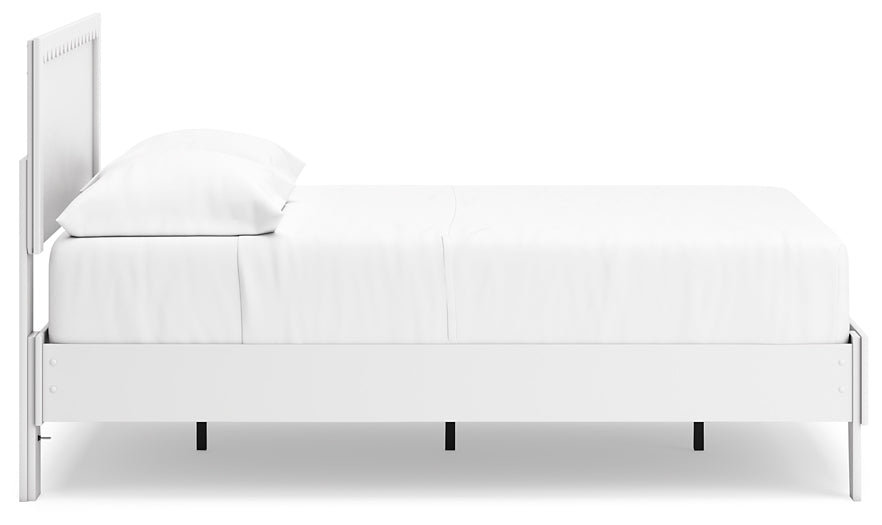 Hallityn Full Panel Platform Bed with Dresser and Chest Signature Design by Ashley®