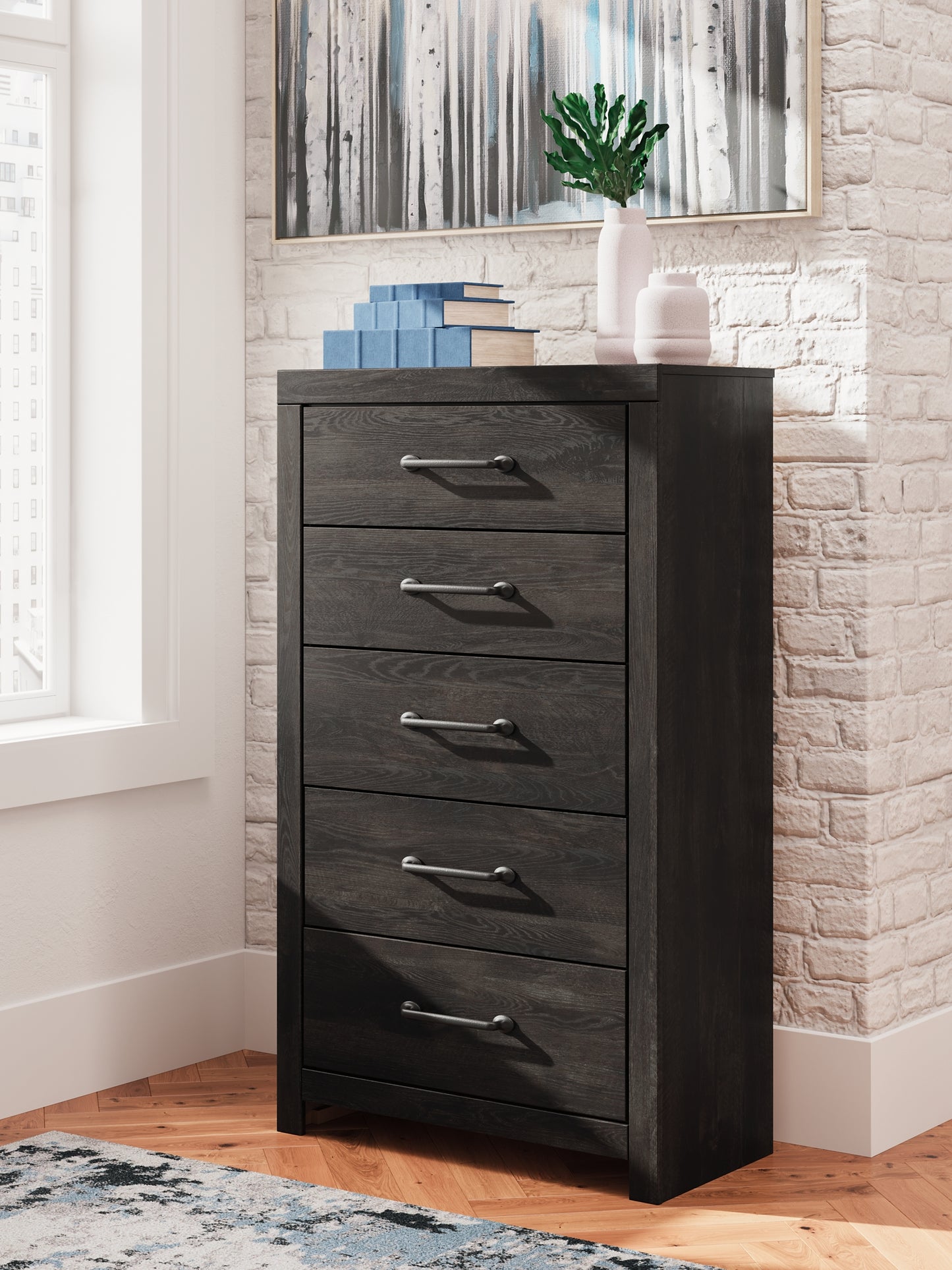 Hollivern Five Drawer Chest Signature Design by Ashley®