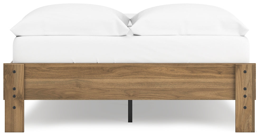 Deanlow Full Platform Bed with Dresser Signature Design by Ashley®