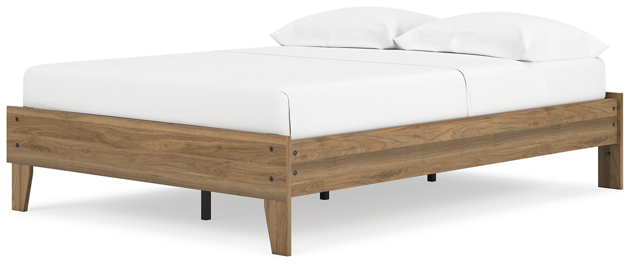 Deanlow Full Platform Bed with Dresser Signature Design by Ashley®