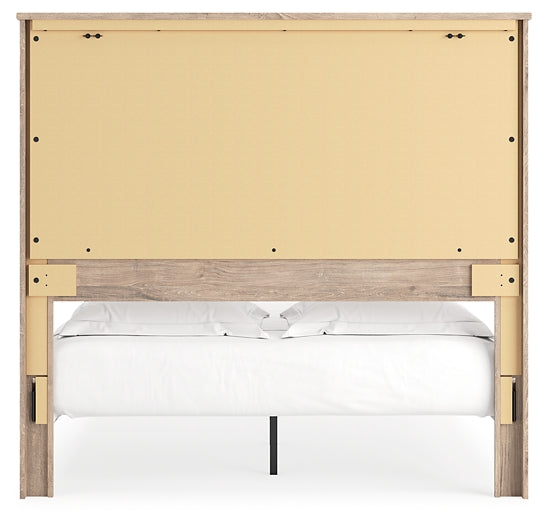 Senniberg Queen Panel Bed with Mirrored Dresser and 2 Nightstands Signature Design by Ashley®