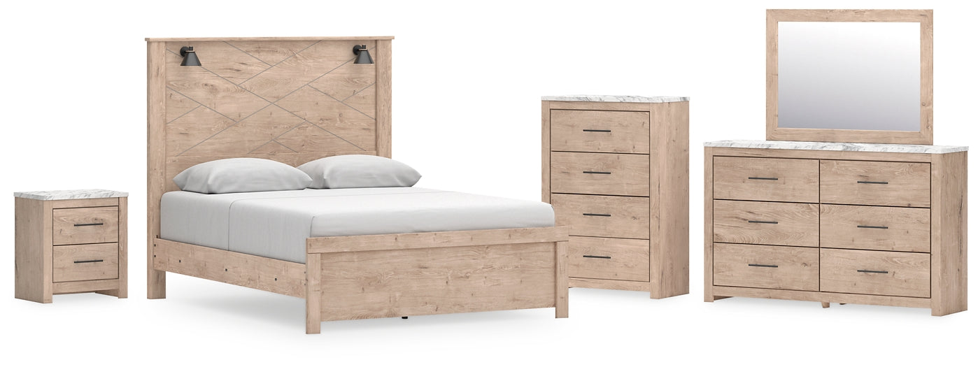 Senniberg Queen Panel Bed with Mirrored Dresser, Chest and Nightstand Signature Design by Ashley®