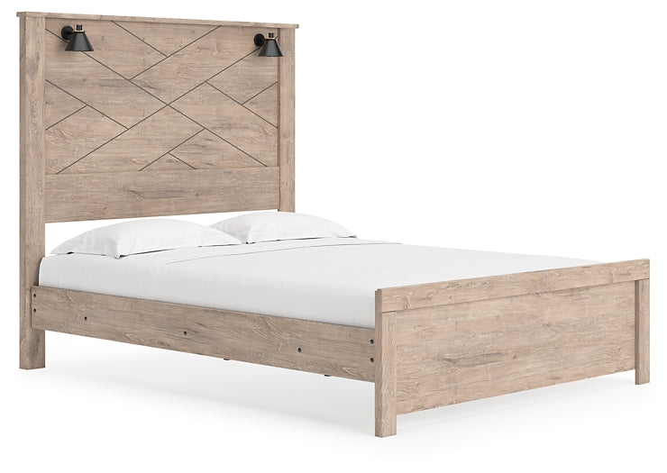 Senniberg Queen Panel Bed with 2 Nightstands Signature Design by Ashley®