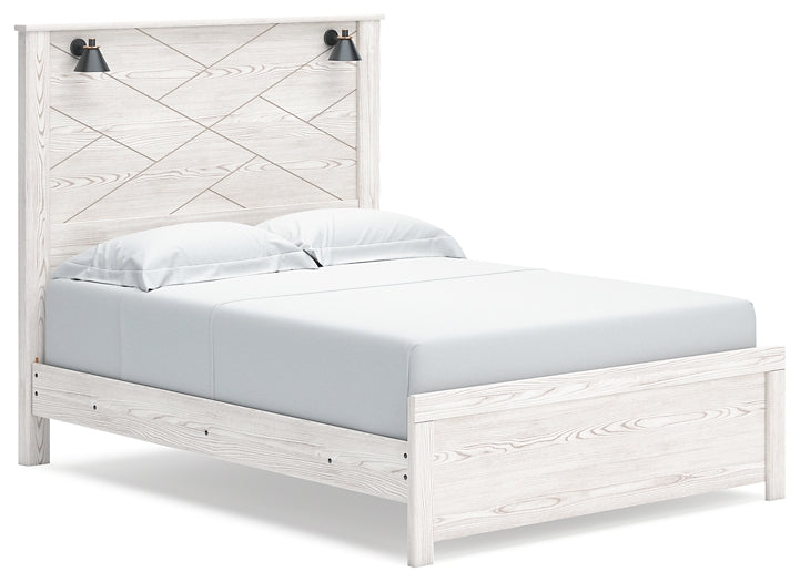 Gerridan Queen Panel Bed with 2 Nightstands Signature Design by Ashley®