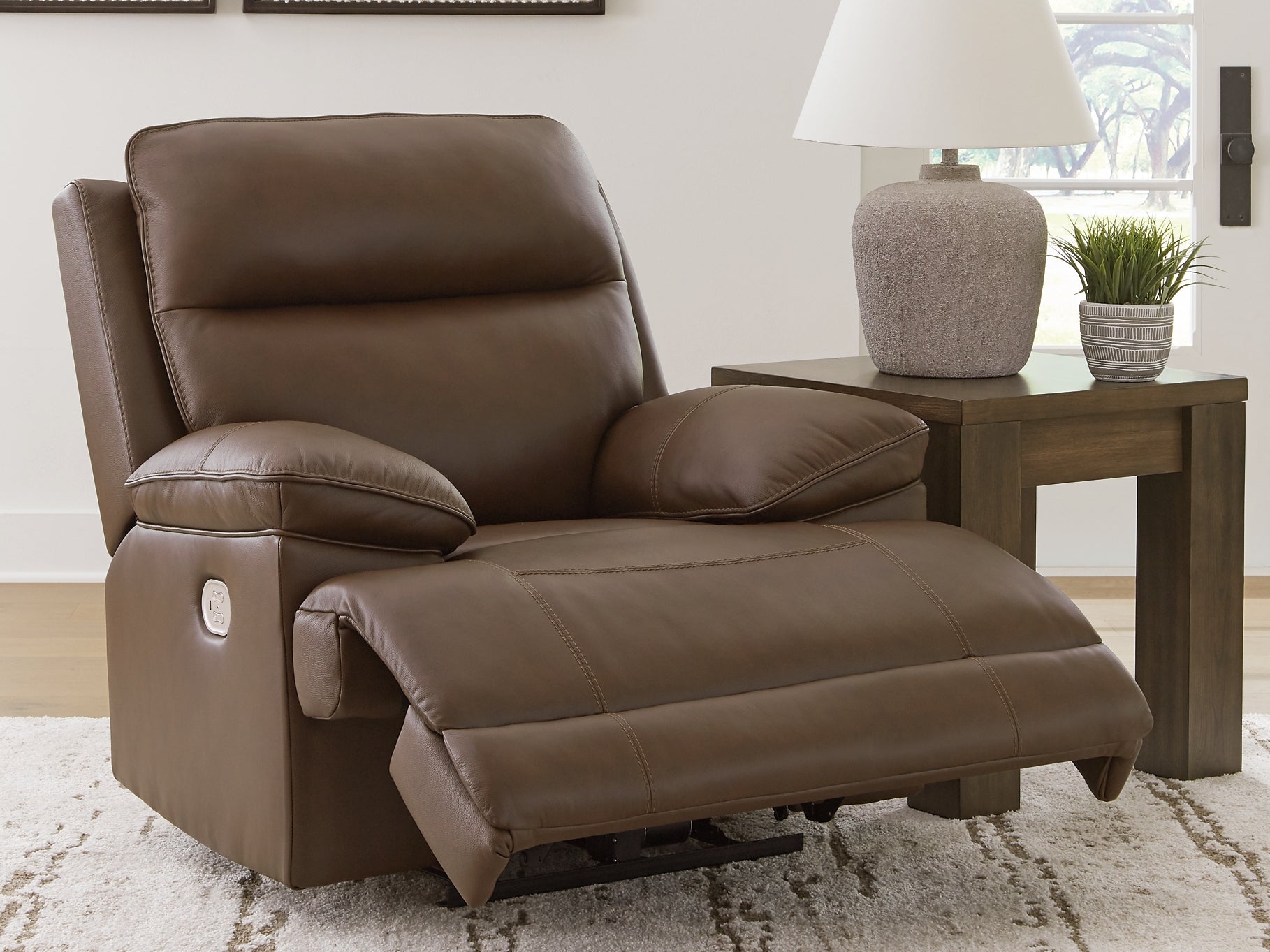 VonRyan PWR Recliner/ADJ Headrest Signature Design by Ashley®