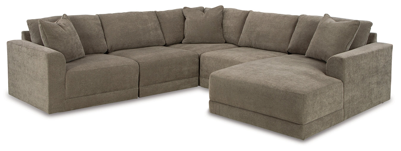 Raeanna 5-Piece Sectional with Chaise Benchcraft®