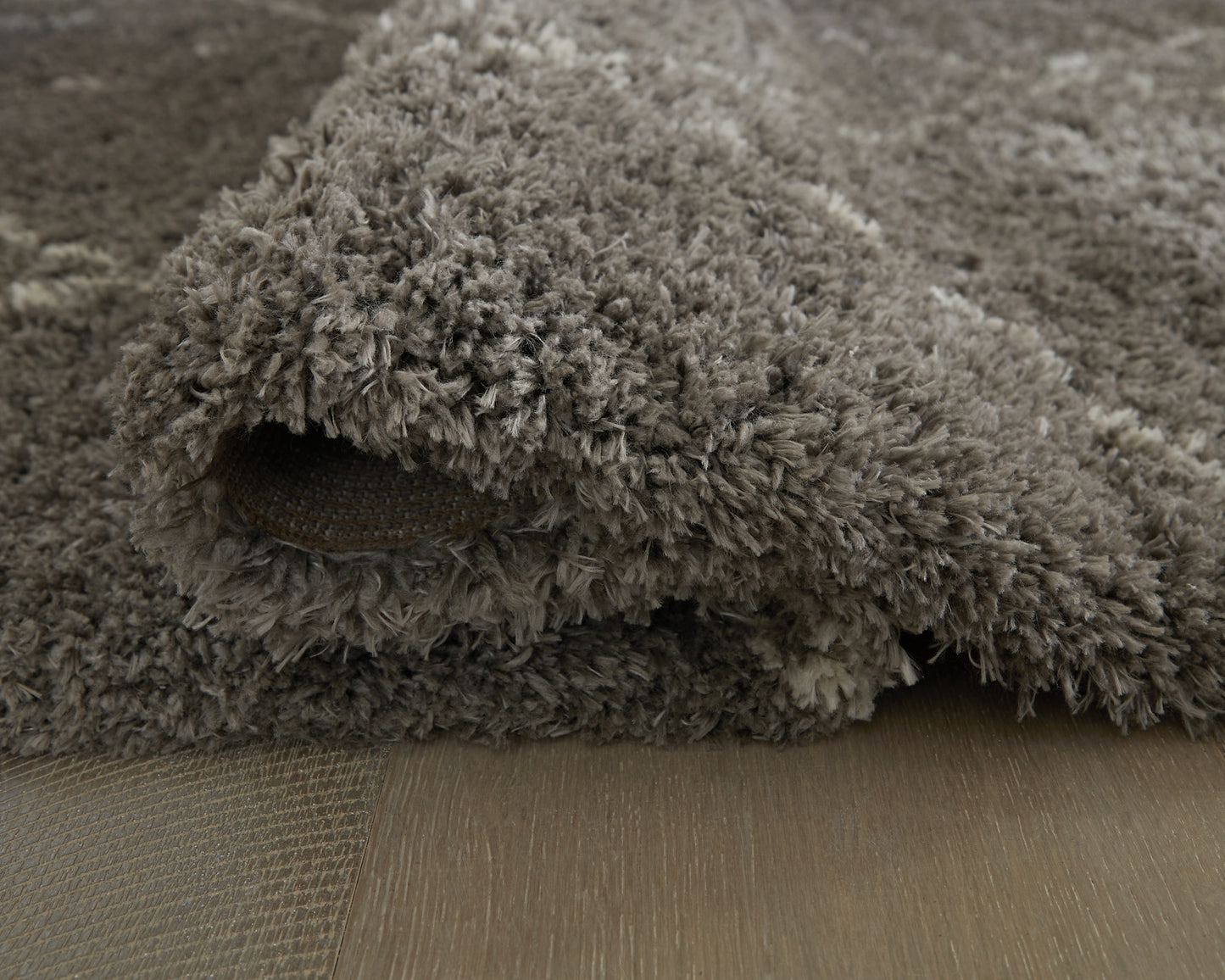 Wrenlow Medium Rug Signature Design by Ashley®