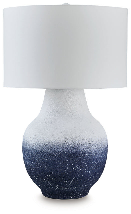 Dashland Metal Table Lamp (1/CN) Signature Design by Ashley®